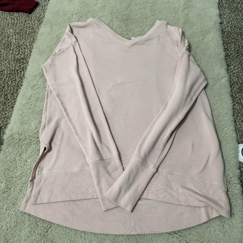 Light Pink Oversized V Neck Medium Athleta Sweater
